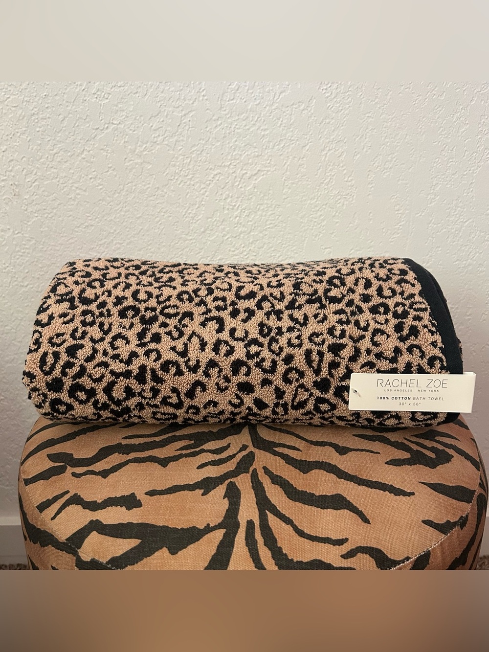 NWT Rachel Zoe Reversible Leopard Cheetah Animal Print 100% Cotton Bath Towel